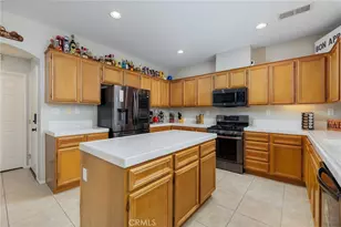 13293 Lilyrose St, Eastvale, CA 92880 - Photo 8