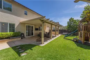 13293 Lilyrose St, Eastvale, CA 92880 - Photo 24
