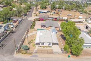 26299 Olson, Homeland, CA 92548 - Photo 4