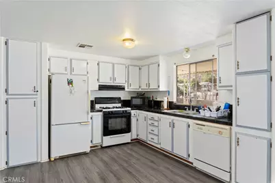 26299 Olson, Homeland, CA 92548 - Photo 18