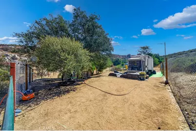 40200 E Benton Road, Hemet, CA 92544 - Photo 26