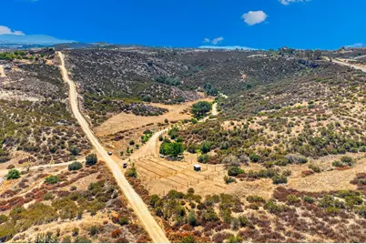 40200 E Benton Road, Hemet, CA 92544 - Photo 4