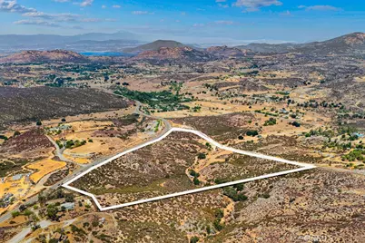 40200 E Benton Road, Hemet, CA 92544 - Photo 34