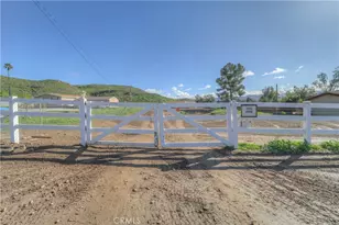 32986 Grand Ave, Winchester, CA 92596 - Photo 2