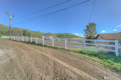 32986 Grand Avenue, Winchester, CA 92596 - Photo 26