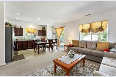 2096 Flourish, San Jacinto, CA 92582 - Photo 10
