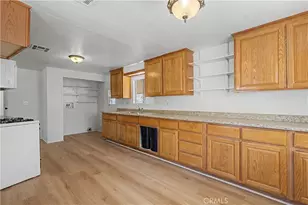 18580 Decker, Perris, CA 92570 - Photo 6