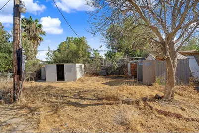 18580 Decker, Perris, CA 92570 - Photo 30