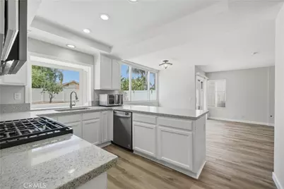 42018 Avenida Vista Ladera, Temecula, CA 92591 - Photo 10