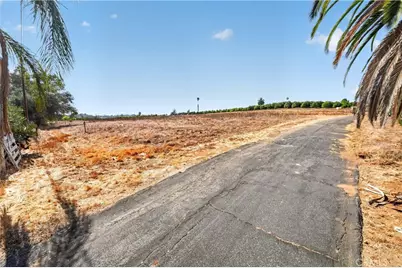 2864 Live Oak Park, Fallbrook, CA 92028 - Photo 6