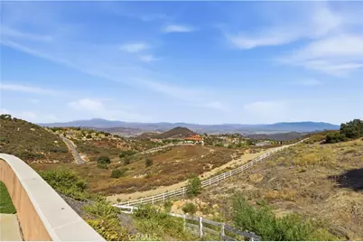 20451 Paseo Montana, Murrieta, CA 92562 - Photo 30