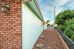 25203 W Posey Dr, Hemet, CA 92544 - Photo 26
