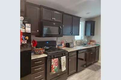2230 Lake Park Drive #253, San Jacinto, CA 92583 - Photo 10