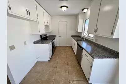 5884 Bagley Avenue, 29 Palms MCB, CA 92277 - Photo 6