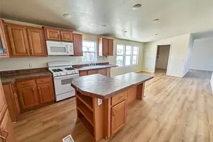 2450 E Hobsonway, Blythe, CA 92225 - Photo 2