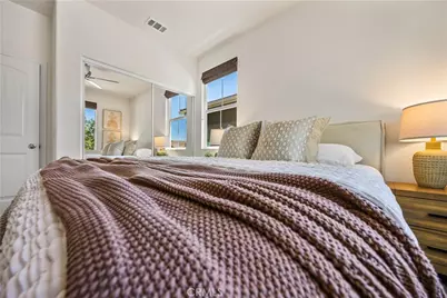 31481 Darlington Oak Drive, Winchester, CA 92596 - Photo 8
