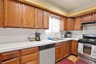 3129 W Olinda, Anaheim, CA 92804 - Photo 12