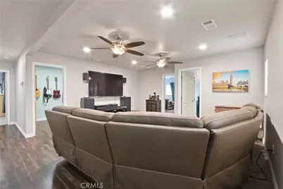 3129 W Olinda, Anaheim, CA 92804 - Photo 24