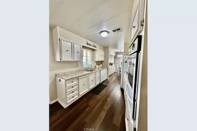 2205 W Acacia Avenue #137, Hemet, CA 92545 - Photo 8