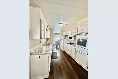 2205 W Acacia Avenue #137, Hemet, CA 92545 - Photo 8