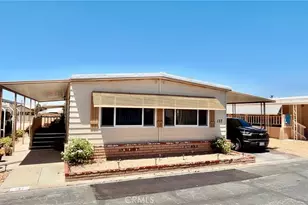 2205 W Acacia Ave, Hemet, CA 92545 - Photo 1