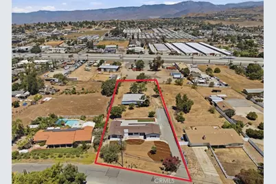 31750 Florida, Redlands, CA 92373 - Photo 2