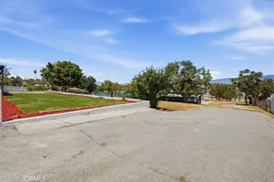 31750 Florida, Redlands, CA 92373 - Photo 38