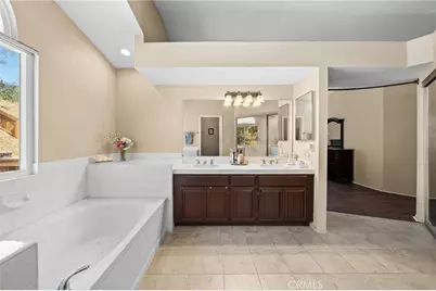 40661 Symeron Way, Murrieta, CA 92562 - Photo 18