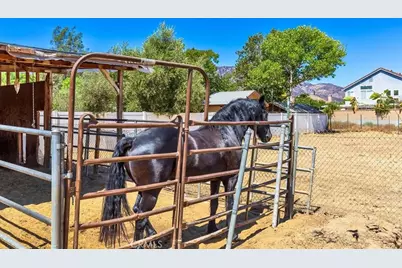 32805 Batson, Wildomar, CA 92595 - Photo 36