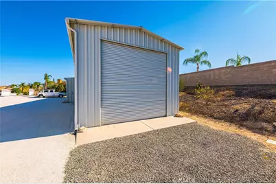 22475 Loch Lomond Drive, Canyon Lake, CA 92587 - Photo 52