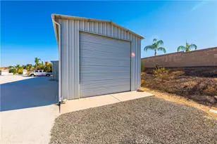 22475 Loch Lomond Dr, Canyon Lake, CA 92587 - Photo 52