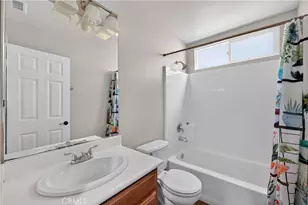 39305 Eternity Ln, Murrieta, CA 92563 - Photo 18