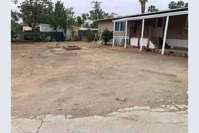 25806 Creag Ave, Homeland, CA 92548 - Photo 4