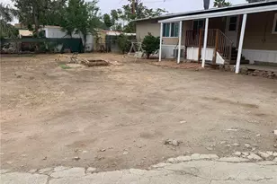 25806 Creag Ave, Homeland, CA 92548 - Photo 4