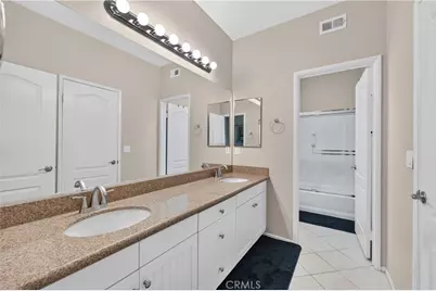 8280 Singh Court, Hemet, CA 92545 - Photo 10