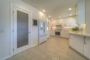 890 W 21st St, Upland, CA 91784 - Photo 4