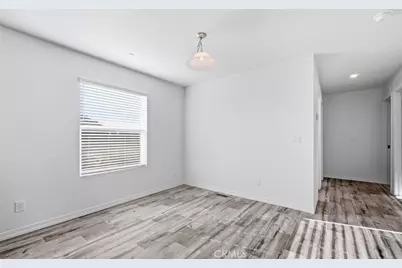 26660 Robert, Perris, CA 92570 - Photo 8