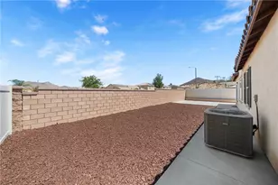 27204 Oncore, Menifee, CA 92585 - Photo 32