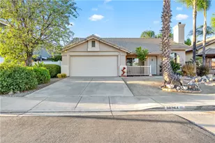 30264 Stargazer Way, Murrieta, CA 92562 - Photo 2