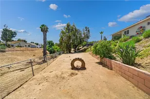 15366 Cayuse Ct, Riverside, CA 92506 - Photo 70