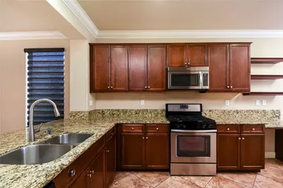 1506 Via Rojas, Hemet, CA 92545 - Photo 6