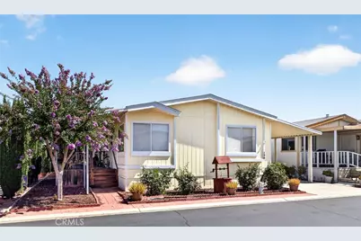 1300 W Menlo Avenue #198, Hemet, CA 92543 - Photo 2