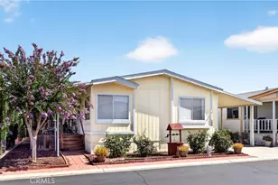 1300 W Menlo Ave, Hemet, CA 92543 - Photo 2