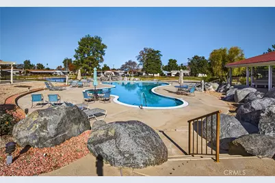 1300 W Menlo Avenue #198, Hemet, CA 92543 - Photo 28