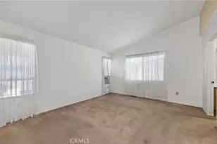 1300 W Menlo Ave, Hemet, CA 92543 - Photo 16