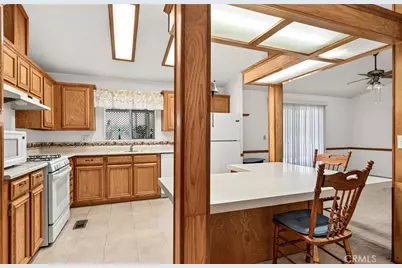 1300 W Menlo Avenue #198, Hemet, CA 92543 - Photo 10