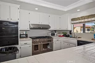 1300 W Menlo Ave, Hemet, CA 92543 - Photo 32