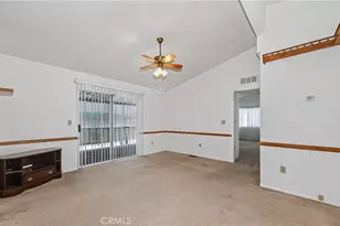 1300 W Menlo Ave, Hemet, CA 92543 - Photo 14