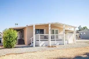 5001 W Florida, Hemet, CA 92545 - Photo 2