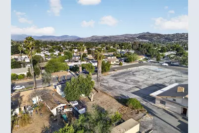 531 S Thompson Street, Hemet, CA 92543 - Photo 34